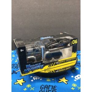 Muscle machines 1:64 transport camaro 1971